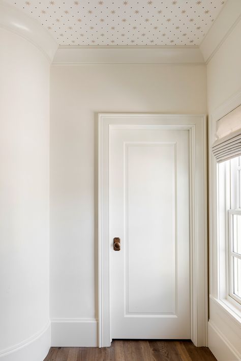 The Valley View Project — W Design Collective Raised Panel Doors Interior, Traditional Style Interior Doors, Traditional Interior Doors Styles, One Panel Door, Traditional Interior Doors, W Design Collective, 1 Panel Door, Interior Door Styles, Interior Door Trim