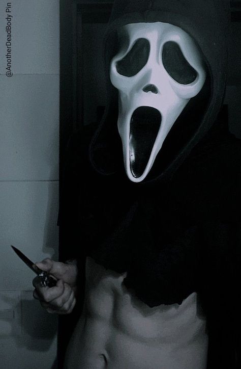 Spicy Ghostface Fanart, Hot Ghostface Fanart, Ghost Face Fanart, Scream Cosplay, Ghostface Cosplay, Ghostface Fanart, Dead By Daylight Fanart, Ghostface Costume, Ghostface Mask