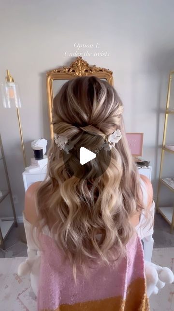 Twisted Wedding Hairstyles, Easy But Pretty Hairstyles, Twisted Half Up Hairstyles, Twist Half Up, Easy Diy Bridal Hair Half Up, Hair Tutorial Half Up, Twisted Half Up Half Down Tutorials, Bride Simple Hairstyles, Twisted Half Up Half Down Hair