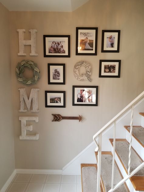 Downstairs Ideas Decor, Home Decor Ideas Upstairs Hallway, Up The Stairs Photo Wall, Open Hallway Decor, Family Hallway Ideas, Hallway Decorating Family Pictures, Home Hallway Decor Wall Ideas, Wall Gallery Ideas Stairs, Entry Way Gallery Wall Ideas