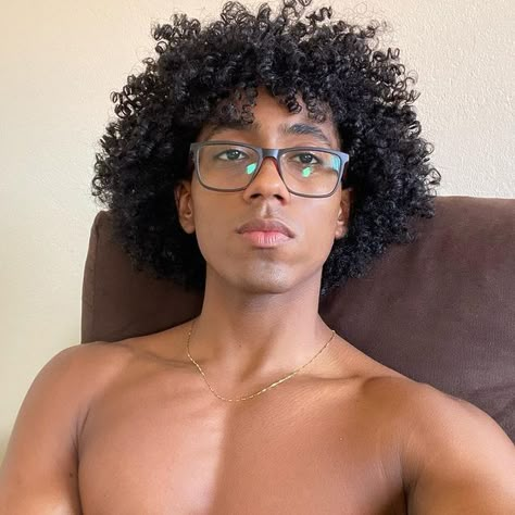 Black Guy Natural Hair, Fluffy Afro Hairstyles, Long Coily Hair Men, Black Nonbinary Hairstyles, Black Male Curly Hair, Black Guy Curly Hair, Type 4 Curly Hairstyles, 3b Hair Men, Coily Hair Men