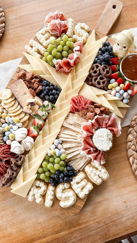 EASTER CHARCUTERIE BOARD // I recently saw a similar easter cross on a charcuterie board and just KNEW i had to recreate it for my first… | Instagram Jam Sugar Cookies, Easter Charcuterie Board, Easter Platter, Praline Pecans, Easter Charcuterie, Charcuterie Appetizers, Italian Salami, Aussie Christmas, A Charcuterie Board