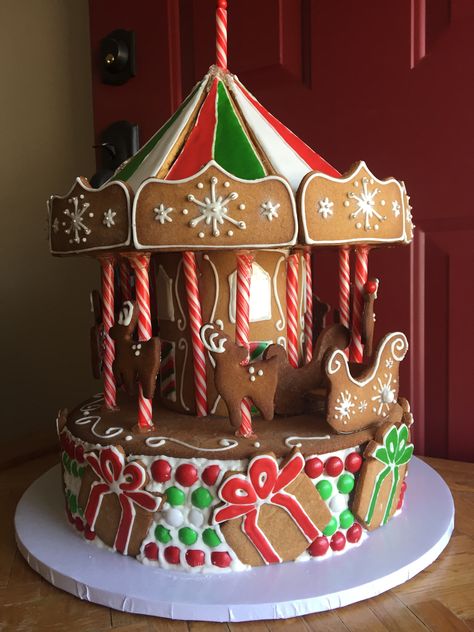 Gingerbread Carousel Template, Gingerbread Carousel, Gingerbread Creations, Cool Gingerbread Houses, Candy Castle, Festival Of Trees, Gingerbread House Parties, Gingerbread House Designs, Christmas Lollipops