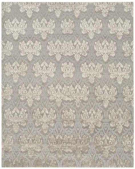 Whether bold & contemporary or a traditional damask pattern, Truett Fine Carpets and Rugs carries the best high-end carpets & rugs from around the world. Art Rugs, Rug Inspiration, Luxe Interiors, Silver Rug, Fine Rugs, Transitional Area Rugs, Transitional Rugs, Silk Rug, Weaving Art