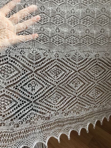 Ethereal Shetland Lace Design copyright TSvDegenfels Shetland Lace, Knitted Lace, Hold My Hand, Lace Edging, Lace Knitting, Lace Design, Animal Print Rug, Knitting Patterns, Shawl