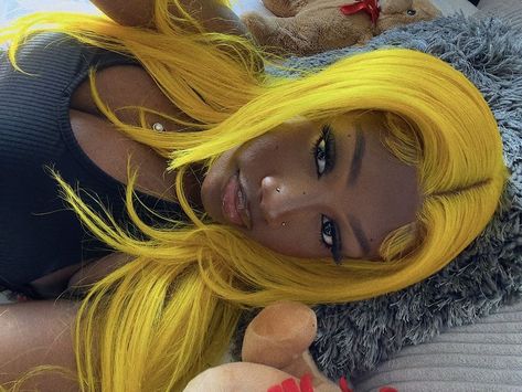 Yellow Hair, Hair Game, Black Girls Hairstyles, Aesthetic Hair, Mode Vintage, Black Is Beautiful, Pretty Face, Hair Looks, Hair Goals