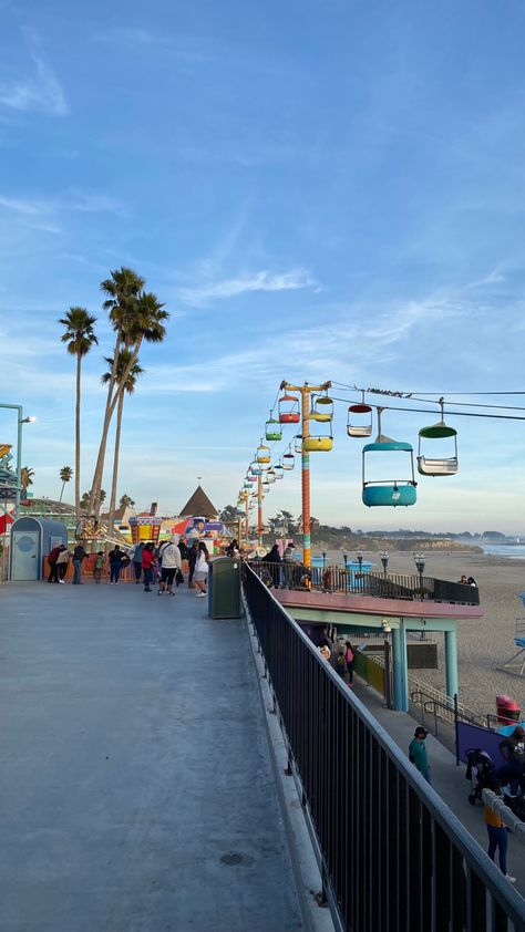 Cali Aesthetic, Santa Cruz Boardwalk, Cali Trip, Santa Cruz California, Central Coast, 2024 Vision, American Dream, Beach Aesthetic, Travel Goals