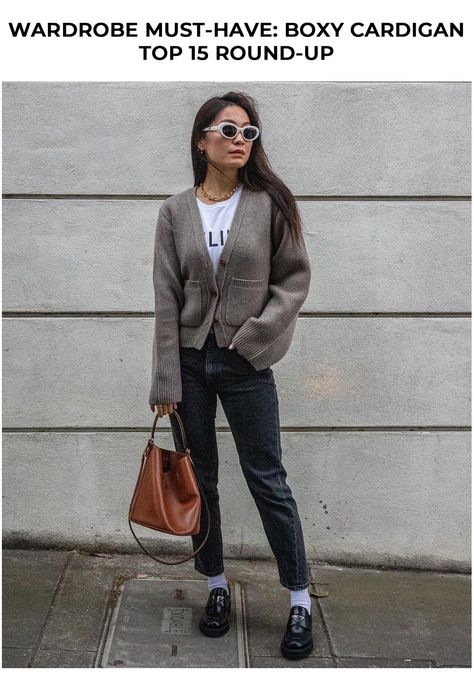 Wardrobe must-have: boxy cardigan Cardigan Street Style, Boxy Cardigan, University Outfit, Cardigan Outfit, Cardigan Outfits, Autumn Street Style, Cardigan Top, White Cardigan, Brunettes