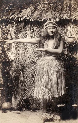 Native_Hawaiian_hula_girl_(1) Goddess Pele, Ancient Hawaii, Hawaiian Goddess, Hawaiian Girl, Hawaiian Woman, Hawaiian History, Hawaii Hula, Hawaiian Music, Hawaiian Dancers