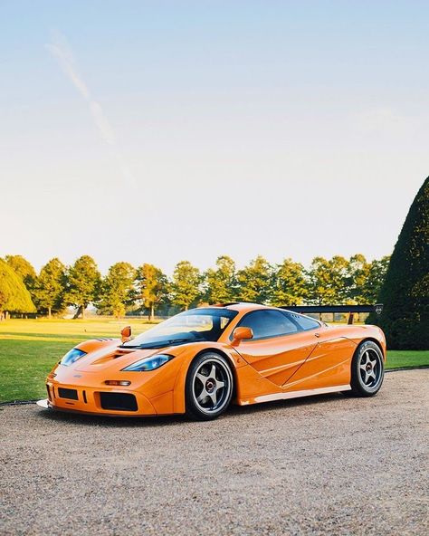 Mclaren F1 Lm, Royce Car, Mclaren Cars, Aesthetic Cool, Gt Cars, Car Aesthetic, Mclaren F1, Fancy Cars, European Cars