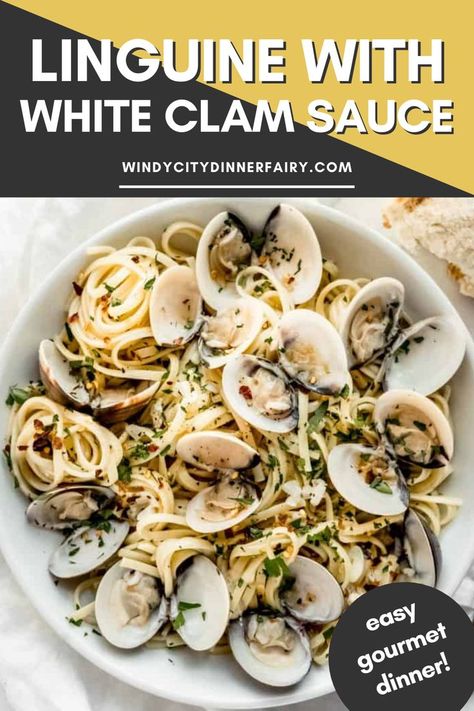 Garlic Clams Recipe, Seafood Pasta White Wine, Linguine With White Clam Sauce, Easy Seafood Dinner, White Wine Pasta Sauce, Clam Sauce Recipe, Fresh Clams, Seafood Pasta Dishes, Clam Sauce Linguine