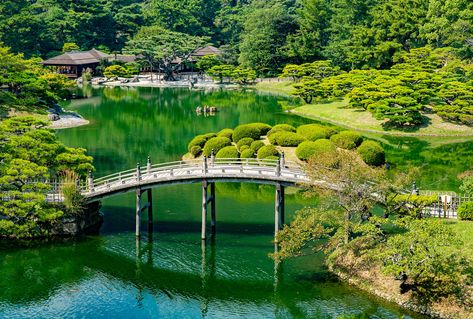 Ritsurin Garden in the port city of Takamatsu Ritsurin Garden, Takamatsu Japan, Traditional Japanese Garden, Modern Japanese Garden, Places In Japan, Beautiful Japanese Gardens, Kafka On The Shore, Modern Metropolis, Trip To Japan