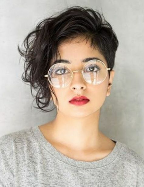 Side Buzzed Hair Women Short, Short Curly Hair Heart Shaped Face, Curly Pixie For Round Face, Half Buzzed Hair Women, Undercut Wavy Hair, Partial Shaved Hair Women, Pixie Cut And Glasses, Medium Hair Undercut, Pixie Cut Curly Hair Round Face