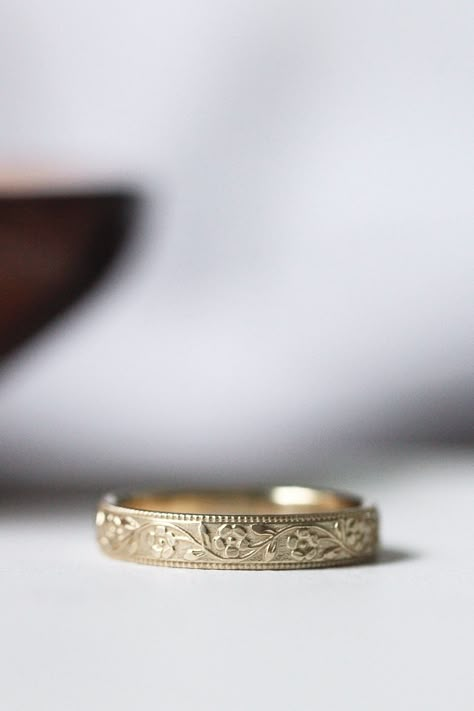 Small Gold Band Wedding Ring, Simple Band Wedding Rings, Crystal Wedding Rings Gold, Woman Gold Wedding Band, Gold Vine Ring, Floral Gold Band Ring, Womens Simple Wedding Band, Small Wedding Bands For Women, Simple Durable Engagement Ring