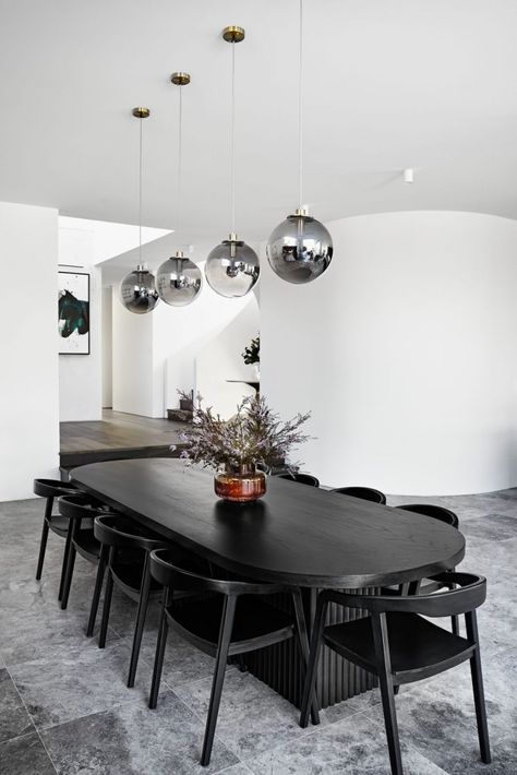 Black And White Dining Room, Monochrome Interior, Dinning Room Design, Long Dining Table, Black Dining Room, White Dining Room, Small Kitchens, Dining Table Black, Solid Wood Dining Table