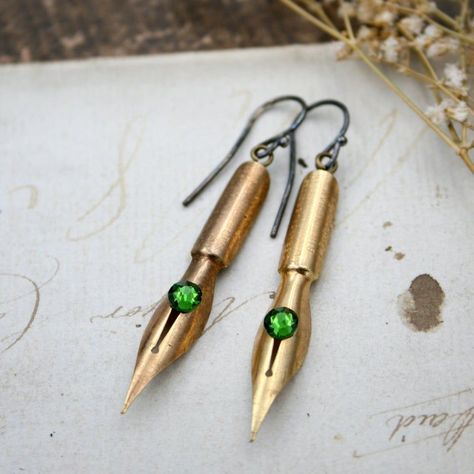 Extraordinary dark academia earrings made of authentic gold coated pen nibs. They can make a fantastic addition for your everyday outfit this fall. Such pen nib earrings make a great conversation starter too. #earrings #jewellery #darkacademia #darkacademiajewelry #darkacademiastyle #dropearrings #pennibs #pennib #goldearrings #longearrings Dark Academia Earrings, Academia Earrings, Unique Cufflinks, Vintage Fountain, Authentic Gold, Copper Anniversary Gifts, Fountain Pen Nibs, Gifted Hands, Funky Earrings