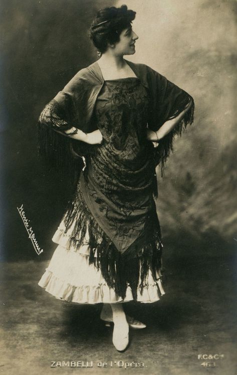 Natalie Clifford Barney, Ballet Teacher, Paris Opera Ballet, Colorized Photos, Wonder Women, Smithsonian Institution, River Boat, Japanese Artists, White Photo