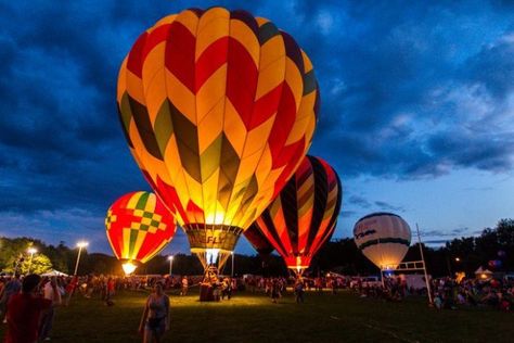 This Magical Hot Air Balloon Glow In Connecticut Will Light Up Your Summer Balloon Glow, Air Balloon Festival, Hot Air Balloon Festival, Balloon Festival, Hartford Connecticut, New England Travel, Things To Do With Kids, Fireworks Show, Vintage Hawaii