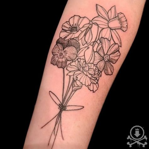 Linework Flower Bouquet, Floral Bouquet Tattoo, Flower Bouquet Tattoo, Flowers Black Background, Bouquet Tattoo, Grey Flowers, Custom Tattoo, Black And Grey Tattoos, Tattoo Shop