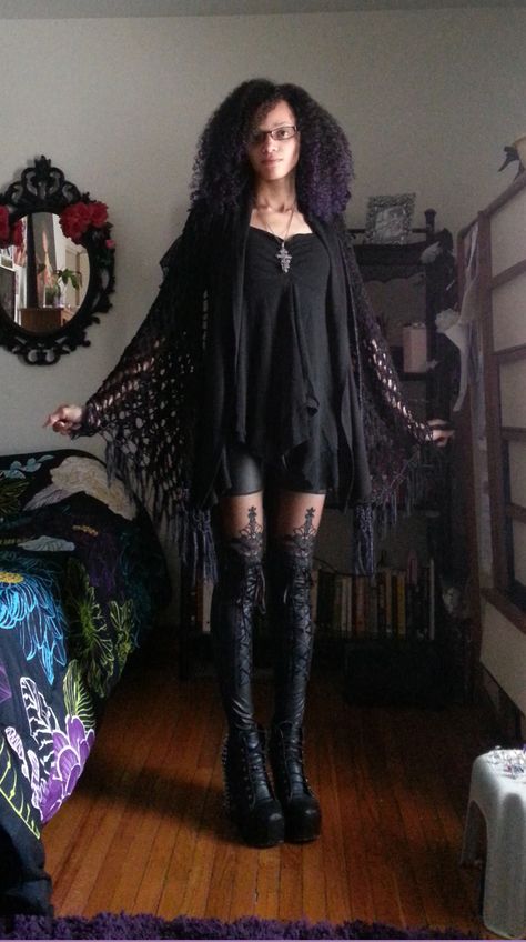 Using for inspiration for my own personal style which is a gothic hippie or soft goth type. I found these in a google search. How To Layer Clothes Goth, Curly Haired Goth, Goth Everyday Outfit, Layered Goth Outfit, Goth Picture Ideas, Gothic Hippie Outfits, Goth Boots Outfit, Goth Outfits With Pants, Gothic Hippie Aesthetic