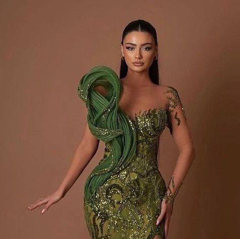 Wedding Guest Reception Dress, Matric Dresses Unique, Brown Wedding Themes, Nigerian Dress Styles, Fancy Robes, Matric Dress, Lace Princess Wedding Dresses, Glam Wedding Dress, Ankara Dress Designs