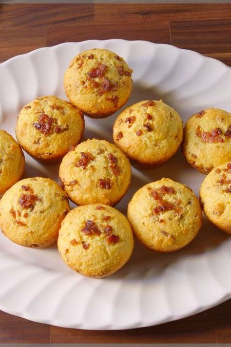 20+ Best Jiffy Cornbread Mix Recipes - How To Use Jiffy Cornbread Mix Cornbread Dinner Ideas, Cornbread Appetizer, Corn Muffin Mix Recipes, Cornbread Dessert, Cornbread Breakfast, Cornbread Dinner, Muffin Mix Recipe, Jiffy Mix Recipes, Jiffy Recipes