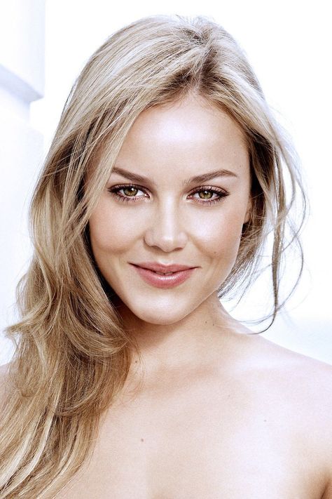 Abbie Cornish Random Celebrities, Abbie Cornish, Model Looks, Posing Guide, American Beauty, Blonde Girl, Celebrity Photos, Celebrities Female, A Place