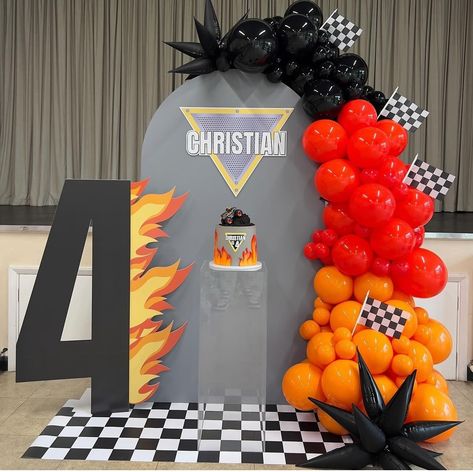 When the theme is monster jam. Gorgeous event by @memorable_moments_london 🔥🔥🔥 Features bespoke name sign, cutout and floor mat #monsterjam #birthdayparty Car Theme Balloon Decoration, Hot Wheels Balloon Garland, Car Theme Decoration Ideas, Monster Truck Birthday Party Decorations, Hot Wheels Birthday Party Ideas Decoration, Gold Wedding Reception Tables, Monster Truck Birthday Party Ideas, Hotwheels Birthday Party, First Birthday Party Ideas