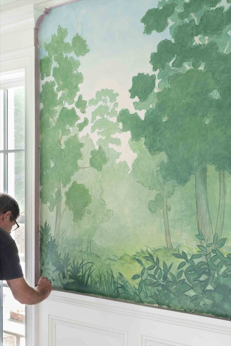 Bedroom Mural Aesthetic, Mural Art Living Room, Mural Kitchen Wall, Hallway Mural Ideas Diy, Hand Painted Nursery Mural, Forest Mural Painting, Nursery Mural Ideas Painted, Mural Painting Tips, House Murals Interiors