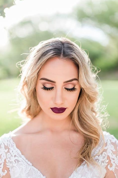 Moody and Dramatic Bridal Makeup with a Deep Red Lip Wedding Makeup On Fair Skin, Natural Wedding Makeup With Red Lips, Moody Wedding Makeup Inspiration, Wedding Full Face Makeup, Moody Fall Bridal Makeup, Bridal Makeup Maroon Lips, November Wedding Makeup Brides, Christmas Bride Makeup, Classic Makeup Wedding