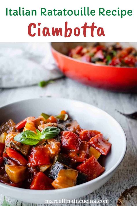 Ciambotta Recipe Italian Vegetable Side Dishes, Vegtable Stew, Italian Ratatouille Recipe, Ciambotta Recipe, Italian Vegetable Dishes, Veg Stew, Convenient Dinner, Italian Main Dishes, Healthy Italian Recipes