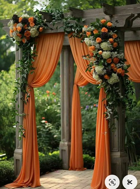 Orange Themed Wedding Decor, Orange Brown Wedding Theme, Grey And Orange Wedding Theme, Orange And Green Wedding Decorations, Wedding Theme Colors Elegant, Burnt Orange Country Wedding, Rusty Orange Wedding Theme, Burnt Orange Wedding Cakes, Pastel Orange Wedding Theme