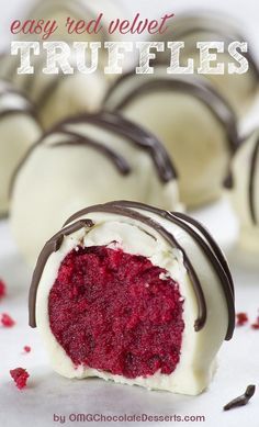 Red Velvet Truffles are a must make Valentine’s Day treat. Delicious red velvet cake balls covered with white chocolate. So easy and oh so yummy!!! Red Velvet Truffles Recipe, Red Velvet Cake Balls, Red Velvet Truffles, Cake Ball, Dessert Aux Fruits, Truffle Recipe, Chocolate Dessert Recipes, Cake Balls, Cake Roll