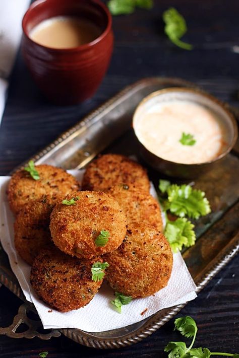 Potato Patties Recipe, Recipes Sweet Potato, Sweet Potato Snacks, Sweet Potato Patties, Lunch Recipes Indian, Potato Cutlets, Veggie Patties, Quick Lunch Recipes, Potato Patties