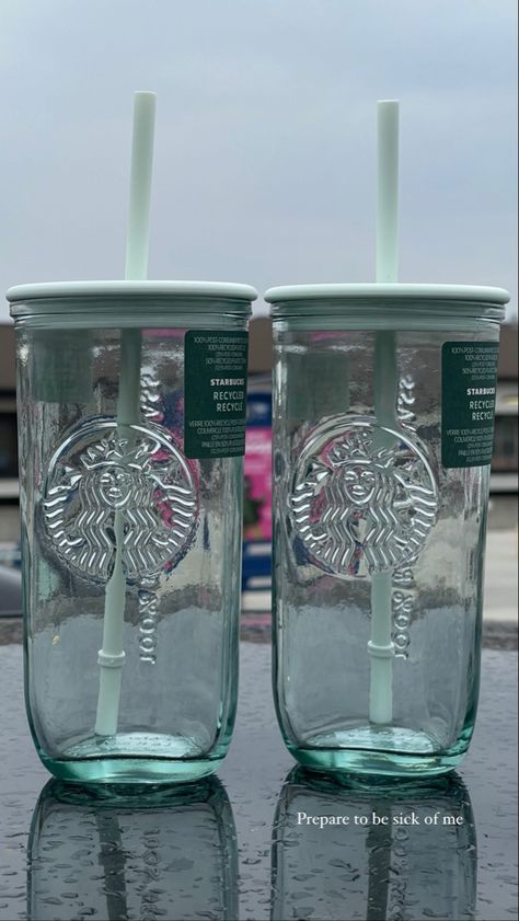 Starbucks Clear Cup, Glass Starbucks Cup, Starbucks Glass Cup, Cute Starbucks Cups, Starbucks Cup Aesthetic, Starbucks Gifts, Starbucks Glass Bottles, Vasos Starbucks, Copo Starbucks