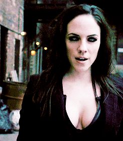 Bo (Anna Silk) Bo Dennis, Anna Silk, Girls Tv Series, Blood Drive, Night Terror, Canadian Actresses, Lost Girl, Female Celebrities, Good Evening