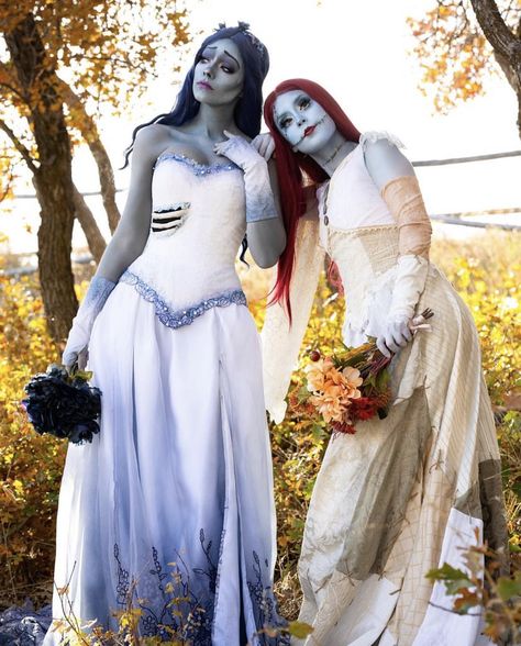 Couples Corpse Bride Costume, Matching Horror Costumes, Sally And Corpse Bride Costume, Homemade Sally Costume, Women Couple Halloween Costumes, Emily And Victoria Corpse Bride Costumes, Corpse Bride And Sally Costume, Sally Wedding Dress Tim Burton, Sally Nightmare Before Christmas Inspired Outfit