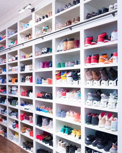 Sneakerhead Room, Sneaker Closet, Life Manifestation, Closet Shoes, Shoe Room, Shoe Wall, Home Edit, Many Shoes, Nike Shoes Girls