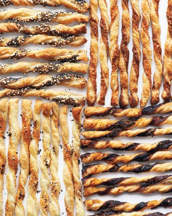 Puff Pastry Cheese Straws, Puff Pastry Cheese, Cheese Straws Recipe, Easy Potluck Recipes, Cheese Puff Pastry, Puff Pastry Tart, Martha Stewart Recipes, Cheese Straws, Pastry Tart