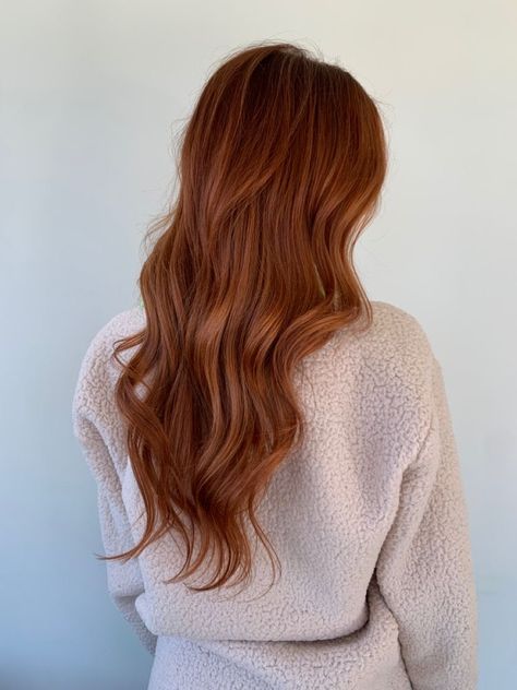 Brown To Natural Red Hair, Red Hair Back Of Head, Light Red Auburn Hair, Brown Hair To Ginger Before And After, Red Hair Ideas Natural, Cooper Auburn Hair, Light Radiant Auburn Hair, Low Maintenance Ginger Hair, Red Bronze Hair