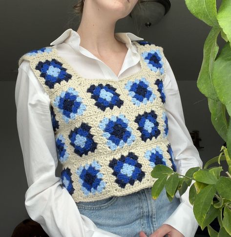 Granny Square Vest Crochet pattern Granny Sqare Vest, Square Vest Crochet, Granny Square Vest, Vest Crochet Pattern, Vest Crochet, Top Crochet Pattern, Crochet Vest Pattern, Handmade Things, Art Decor Diy