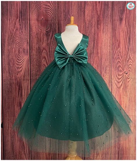 Green Flower Girl Dresses, Baby Dress Embroidery, Frocks For Babies, Dark Green Dress, Flower Girl Dresses Tutu, Baby Dress Patterns, Princess Ball Gowns, Long Frocks, Flower Girl Tutu