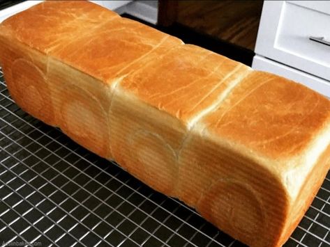 Soft & Delicious Sandwich Milk Bread (Pullman Loaves) - AeslinBakes Loaf Tin Recipes, Soft White Bread Recipe, Pullman Bread, Bread Recepies, Pullman Loaf, Milk Bread Recipe, Bread Dough Recipe, White Bread Recipe, Homemade Bread Recipes Easy