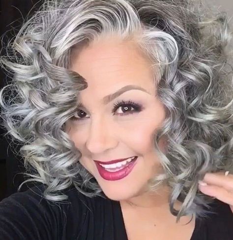 Hairstyles For Grey Hair, Curly Silver Hair, Streaked Hair, Grey Hair Over 50, Grey Curly Hair, Gorgeous Gray Hair, Grey Hair Inspiration, Beautiful Gray Hair, Silver Grey Hair