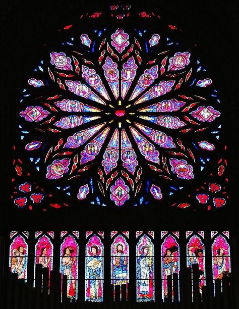 Gothic Stained Glass Windows, Stained Glass Tattoo, Stained Glass Windows Church, Gothic Windows, Rose Window, Glass Window Art, Gothic Cathedral, Stained Glass Paint, Stained Glass Flowers