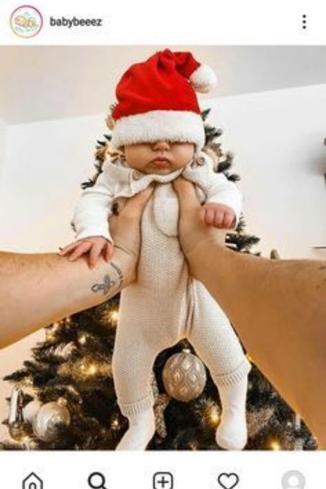 Christmas Photoshoot Baby Boy, Diy Christmas Photoshoot Baby, Holiday Baby Pictures, Diy Inventions, Diy Christmas Photoshoot, Vom Avea Un Copil, Baby Christmas Photography, Newborn Christmas Photos, Photo Bb