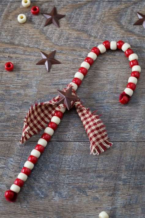 beaded candy cane ornament Beaded Candy Cane Ornaments, Christmas Crafts For Kids Easy, Crafts For Families, Diy Christmas Crafts For Kids, Button Trees, Craft Ideas For Toddlers, Easy Holiday Crafts, Easy Christmas Crafts For Kids, Candy Cane Ornaments