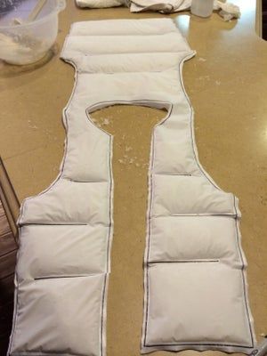 DIY Cooling Ice Vest : 7 Steps (with Pictures) - Instructables Weighted Vest Diy, Diy Vest Pattern, Diy Vest, Ice Shirt, Dog Cooling Vest, Bubble Vest, Vest Pattern Free, Cooling Vest, Vest Sewing Pattern