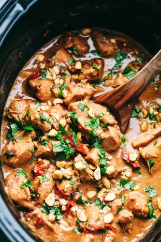 Peanut Chicken Recipe, Slow Cooker Tikka Masala, Slow Cooker Thai, Thai Peanut Chicken, The Recipe Critic, Recipe Critic, Thai Peanut, Peanut Chicken, Think Food