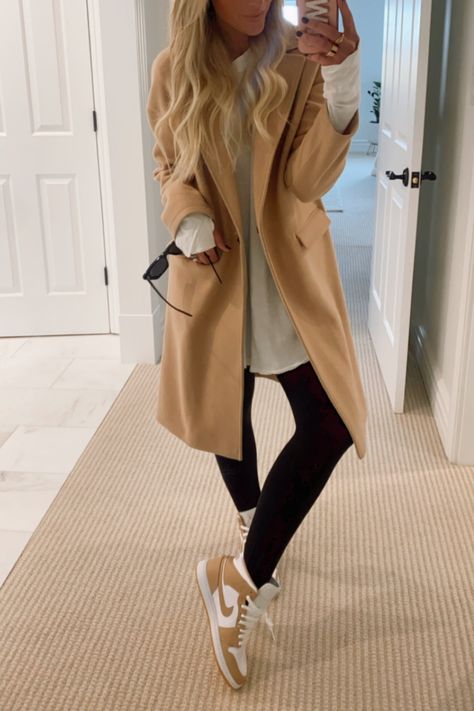 Jordan Woman Shoes, Beige Jordans Outfit, Outfit With Nike Jordan Woman, Cute Outfit With Jordans, Beige Nike Shoes Outfit, Nike Jordan Mid Outfit, Tan Sneakers Outfit Women's, How To Style Tan Sneakers, Tan Nike Shoes Outfit